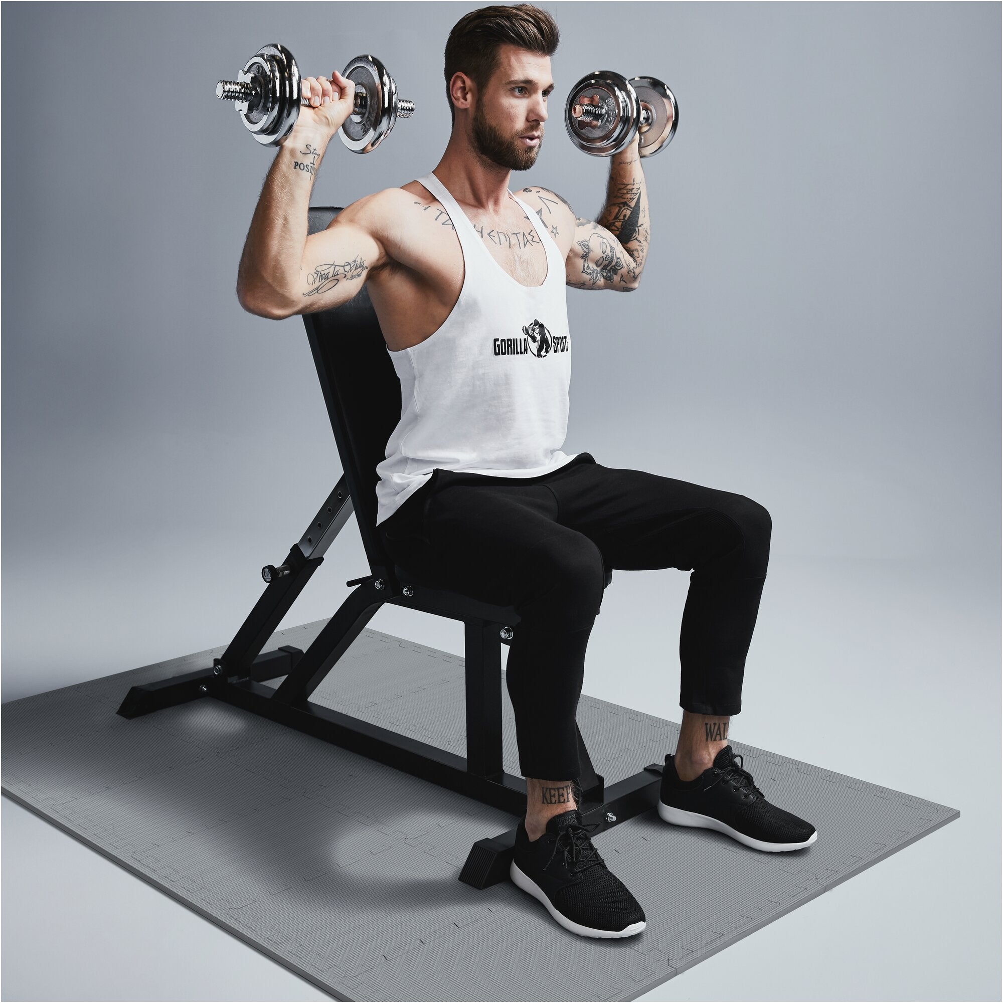 Bodenschutzmatten Set 30x30cm - 18 Matten inkl. Endstücke