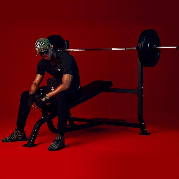 Schrägbank mit Ablage schwarz