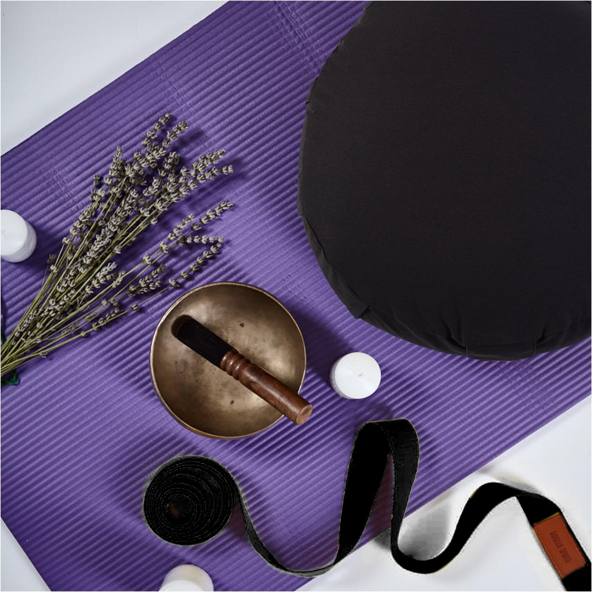 Yoga Set inkl. Yogakissen und Yogagurt in verschiedenen Farben