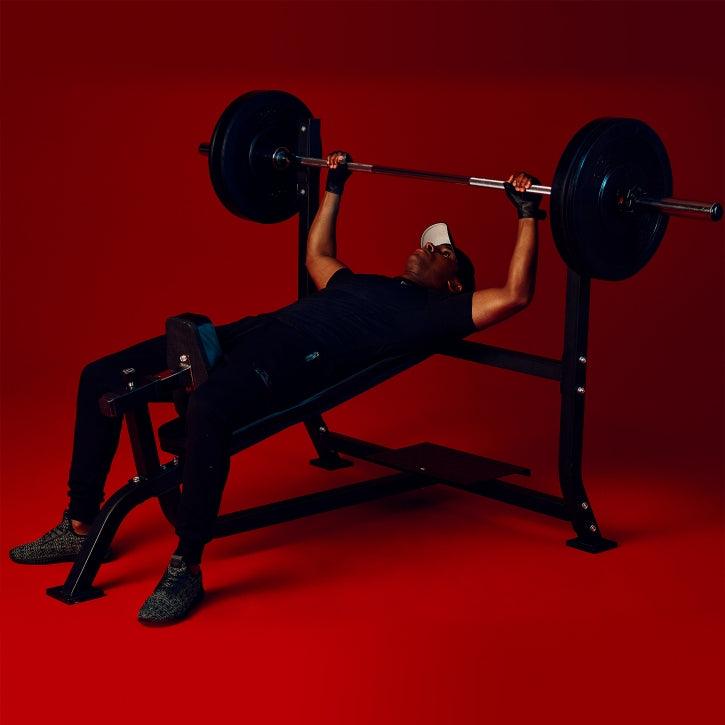 Schrägbank mit Ablage schwarz